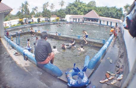 Gambar Obyek Wisata Pengging, Boyolali