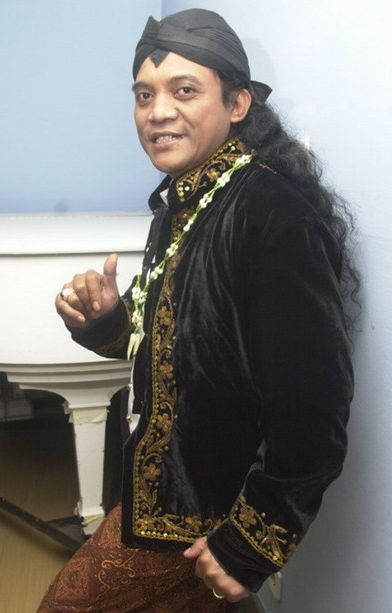 Download Mp3 Didi Kempot Penyiar Radio | koleksi lagu cursari didi kempot Download Mp3 Didi Kempot Penyiar Radio | koleksi lagu cursari didi kempot