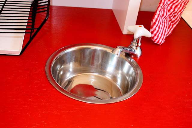 the Book of Erna: Talente sollte man fördern... Kinderküche!