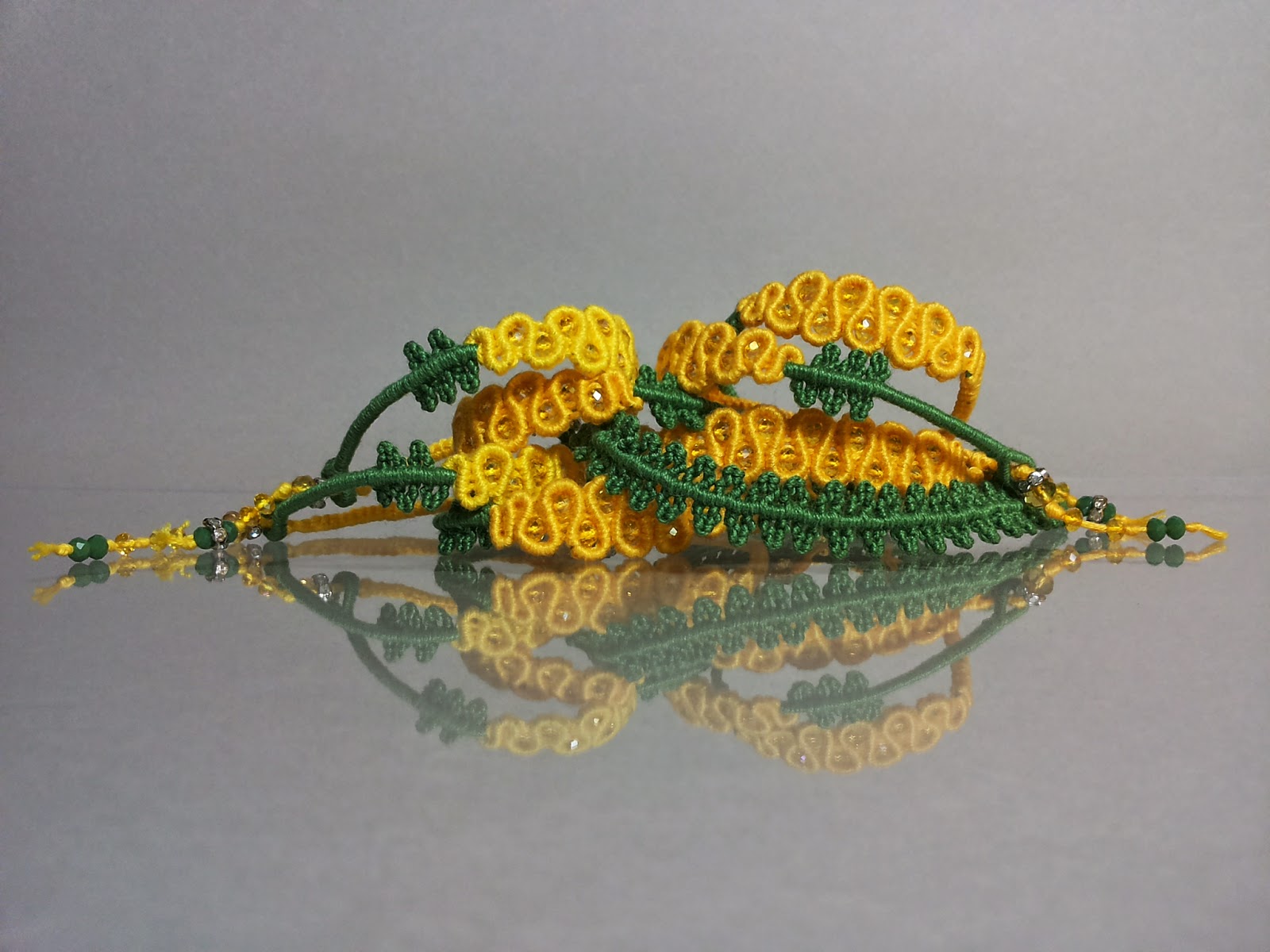 mimose macrame