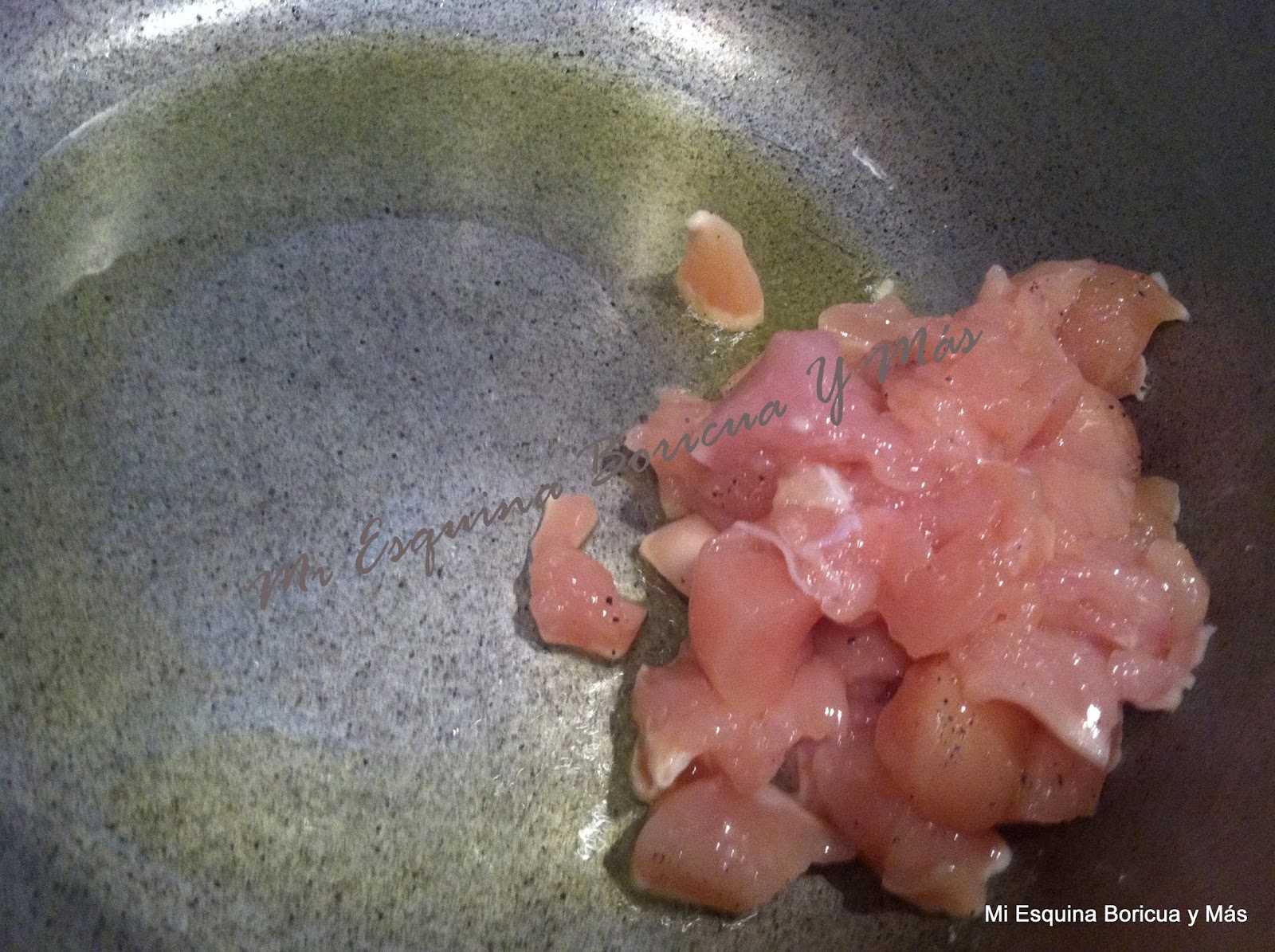 Mi Esquina Boricua y Más Sopa de pollo sencilla