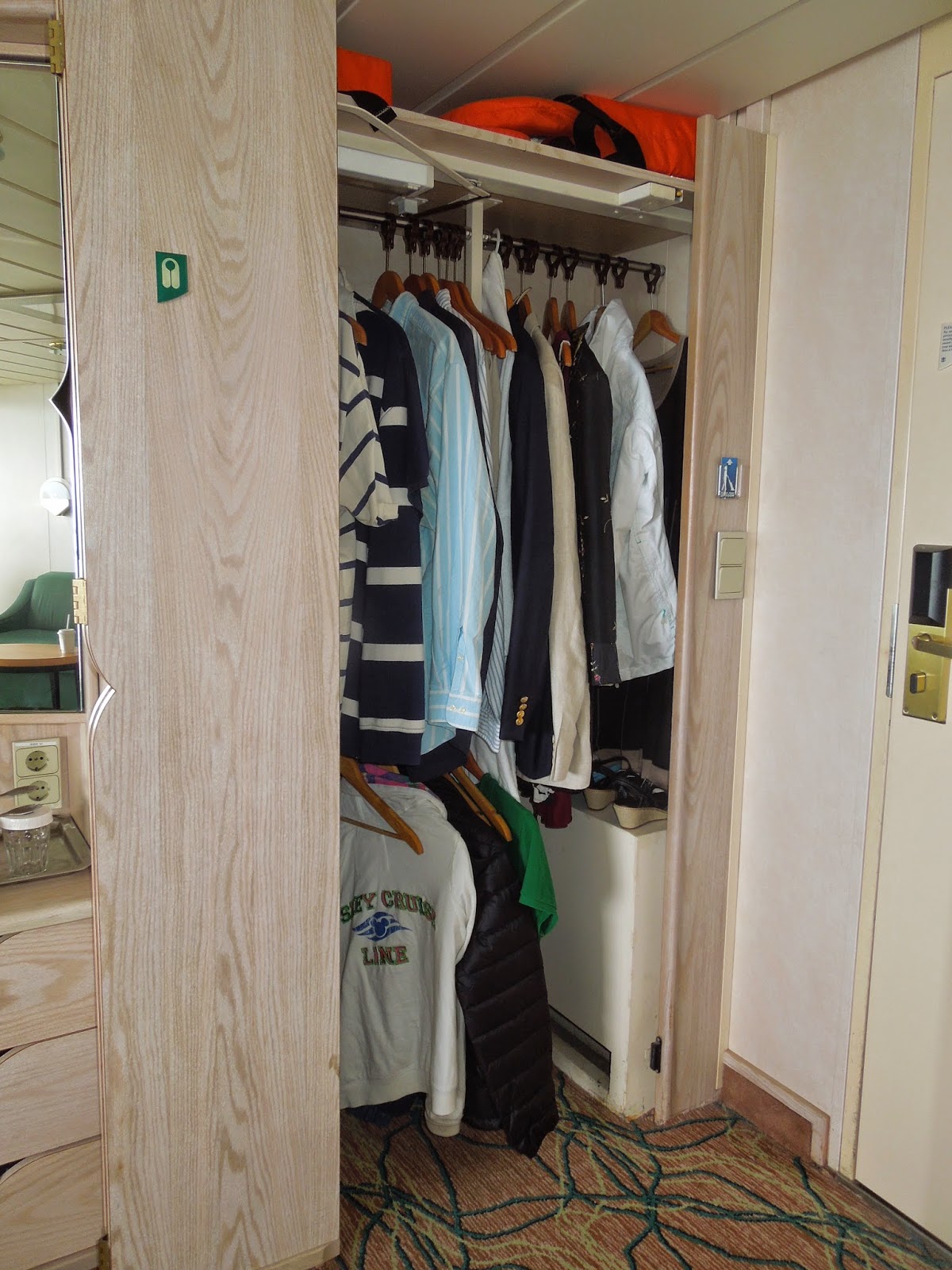 Wanderings And Ramblings Wheelchair Accessible Junior Suite On