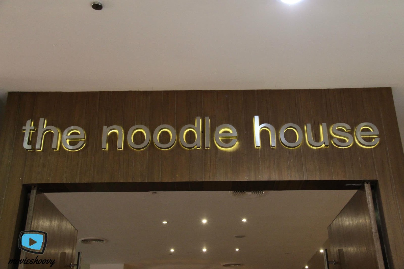 MOVIE SHOOVY THE NOODLE HOUSE LAUNCHED 2ND RESTAURANT IN KARACHI.