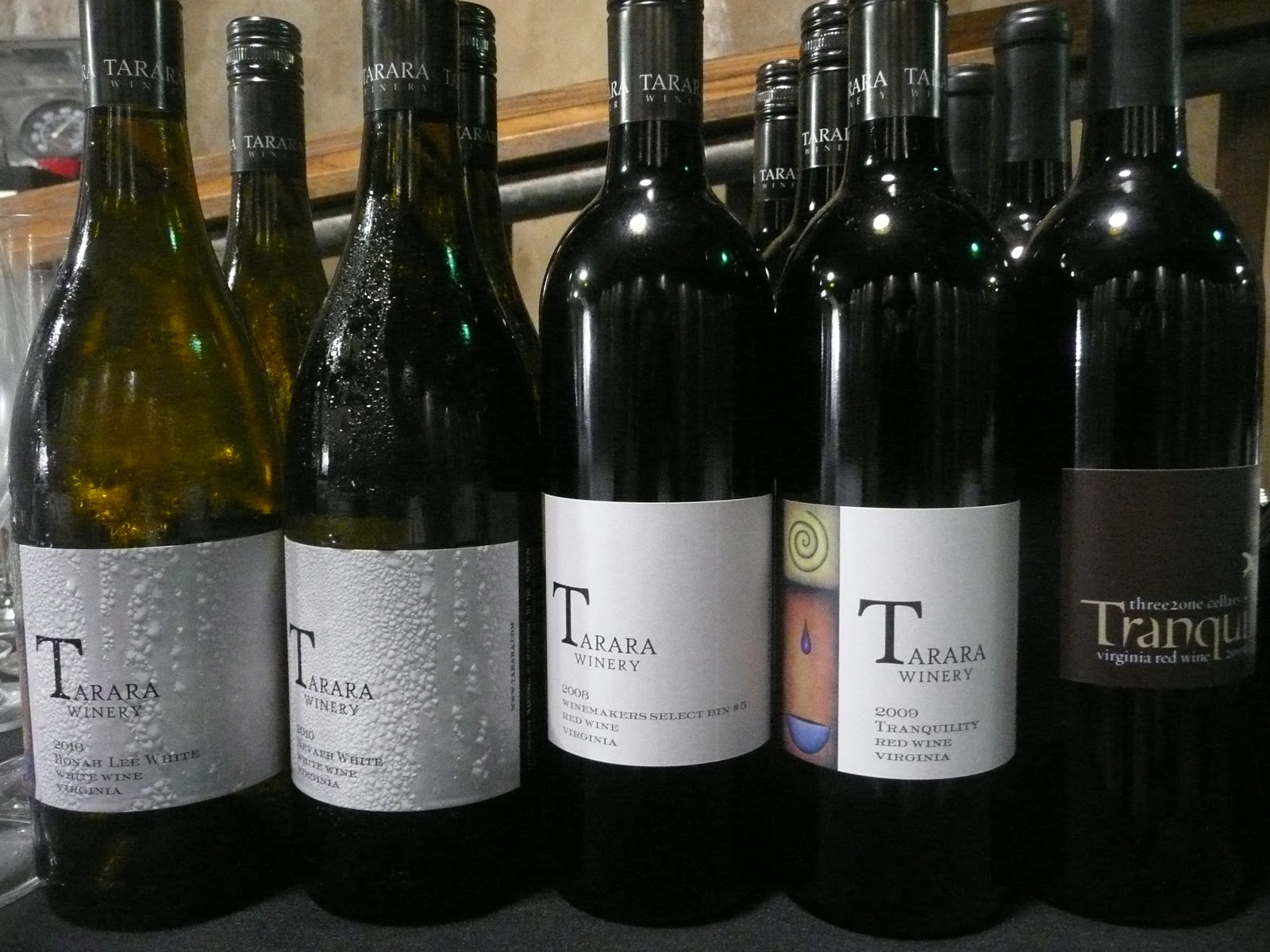 schillerwine Vineyard Walk, Wine Tasting in the Vineyard and Lunch in