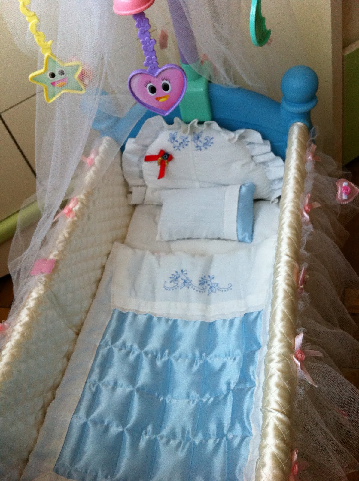 Bir Ailenin El Emeği Eski bebeğe yeni yatak&hellip;