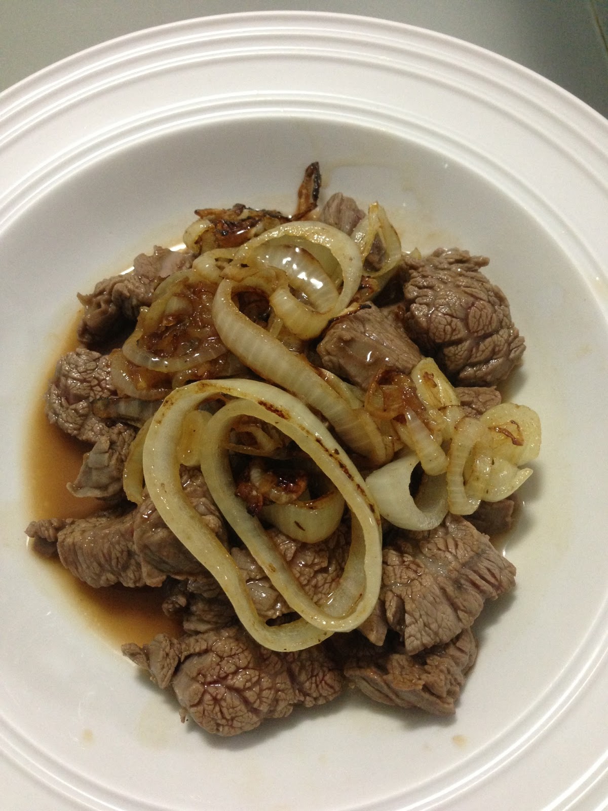 Lilycancook Stir Fried Beef Cubes with Caramalized Onions