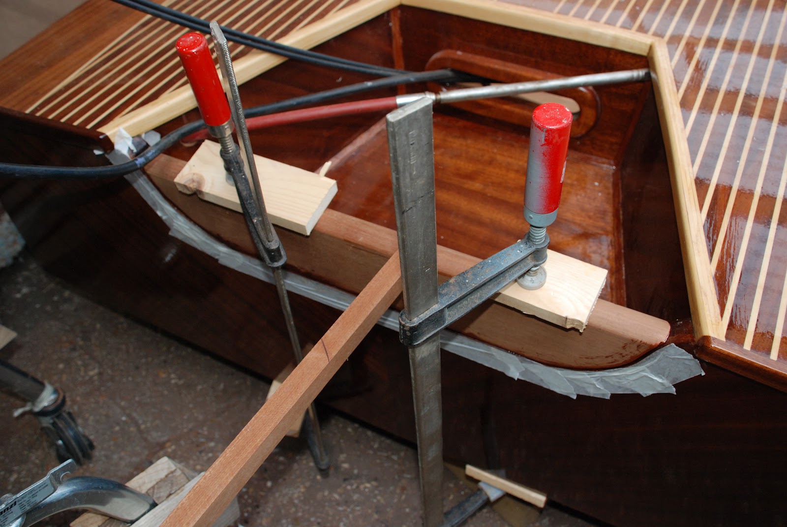 my wooden speed boat build Transom modification.