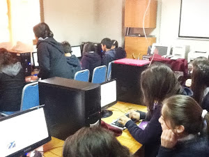 Curso de las TICs al colegio San José de Calle Larga
