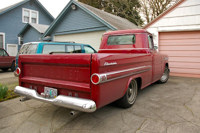 Chevrolet on Old Parked Cars 1959 Chevrolet Apache 32 Fleetside