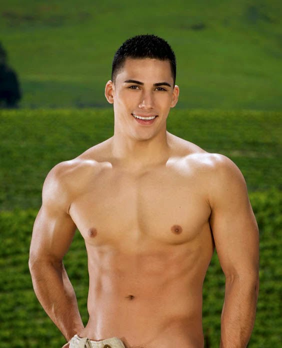 Male Model Street: Topher Dimaggio