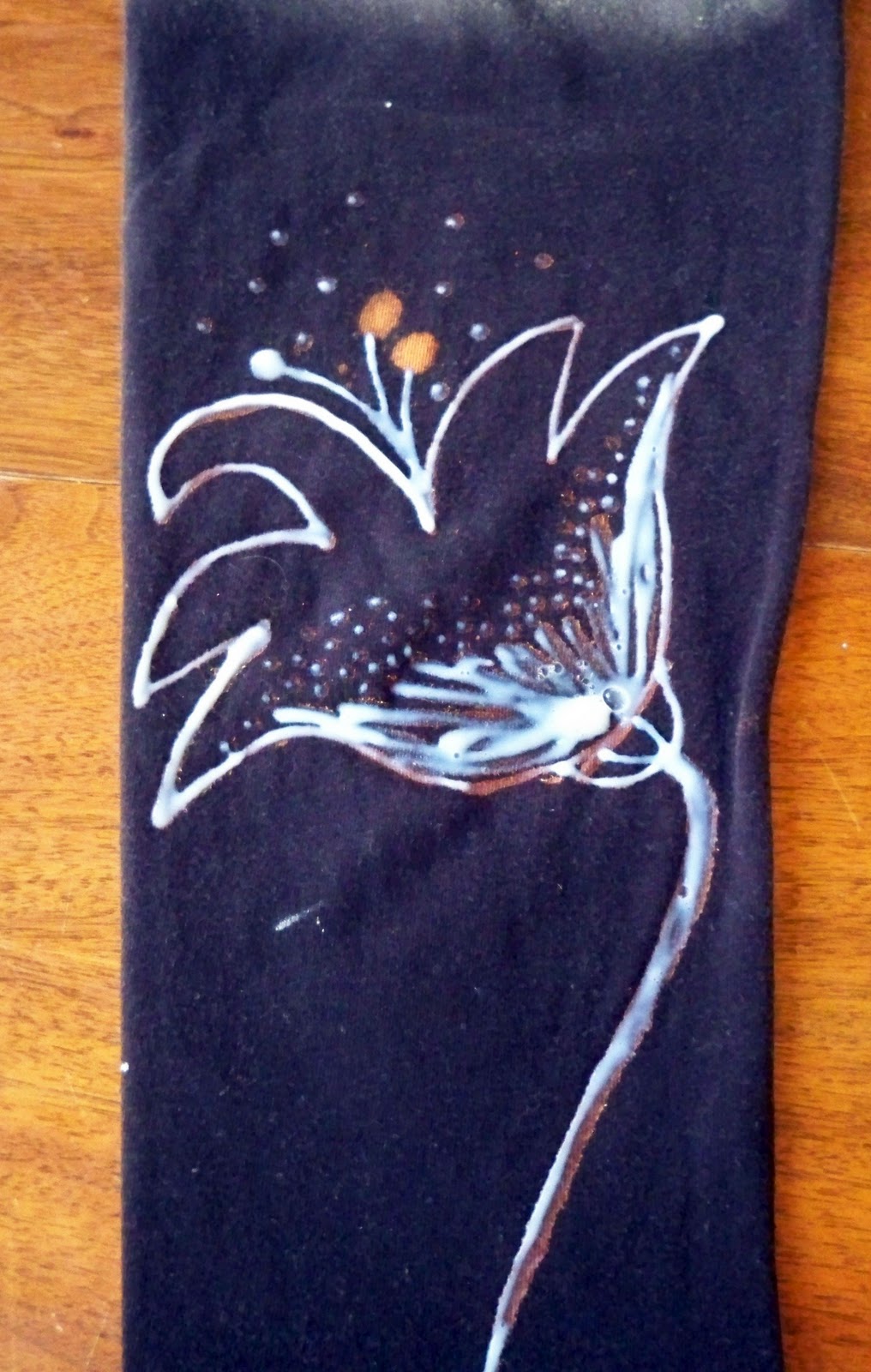 Bleach gel clothing Bleach pen designs, Bleach pen, Bleach art