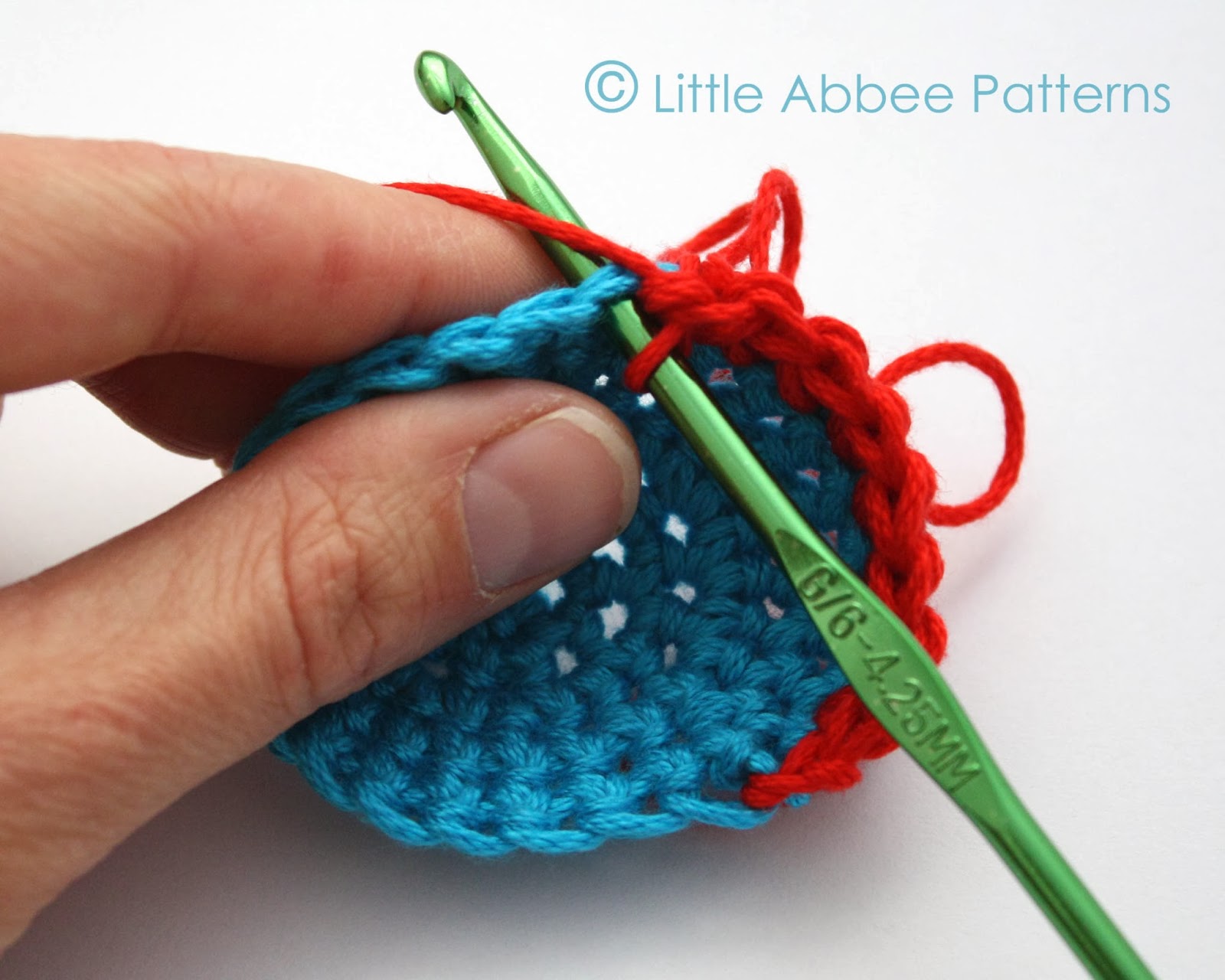 TECHNIQUE Loop Stitch