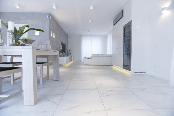Diseño de interiores & arquitectura: sobrio apartamento blanco en ...