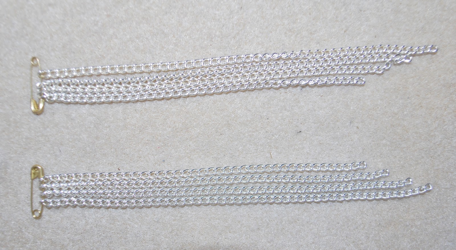 Goldie London DIY CHAIN COLLAR