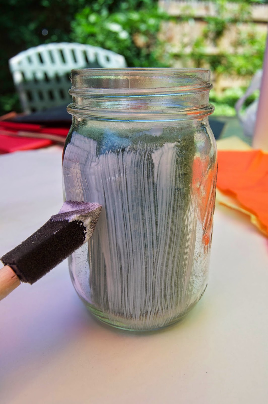 Sara Makes Things DIY Decoupage Mason Jars & Flower Arrangement