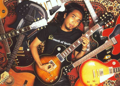 Gitaris Terbaik di Indonesia