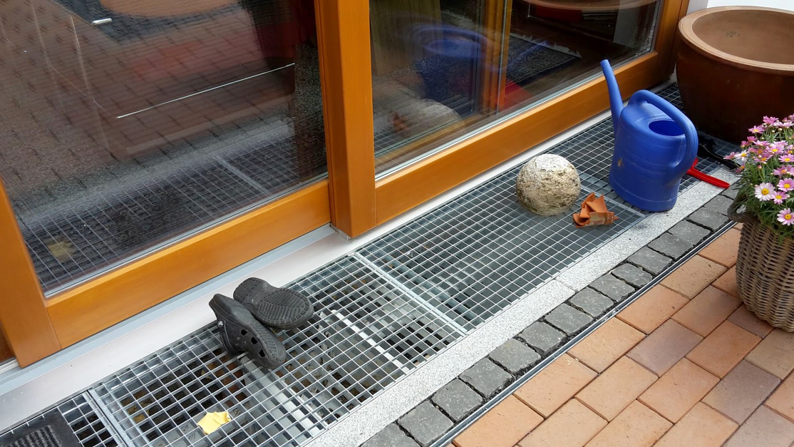 Gelander Terrasse Fenster Lichtschacht Frobel Metallbau