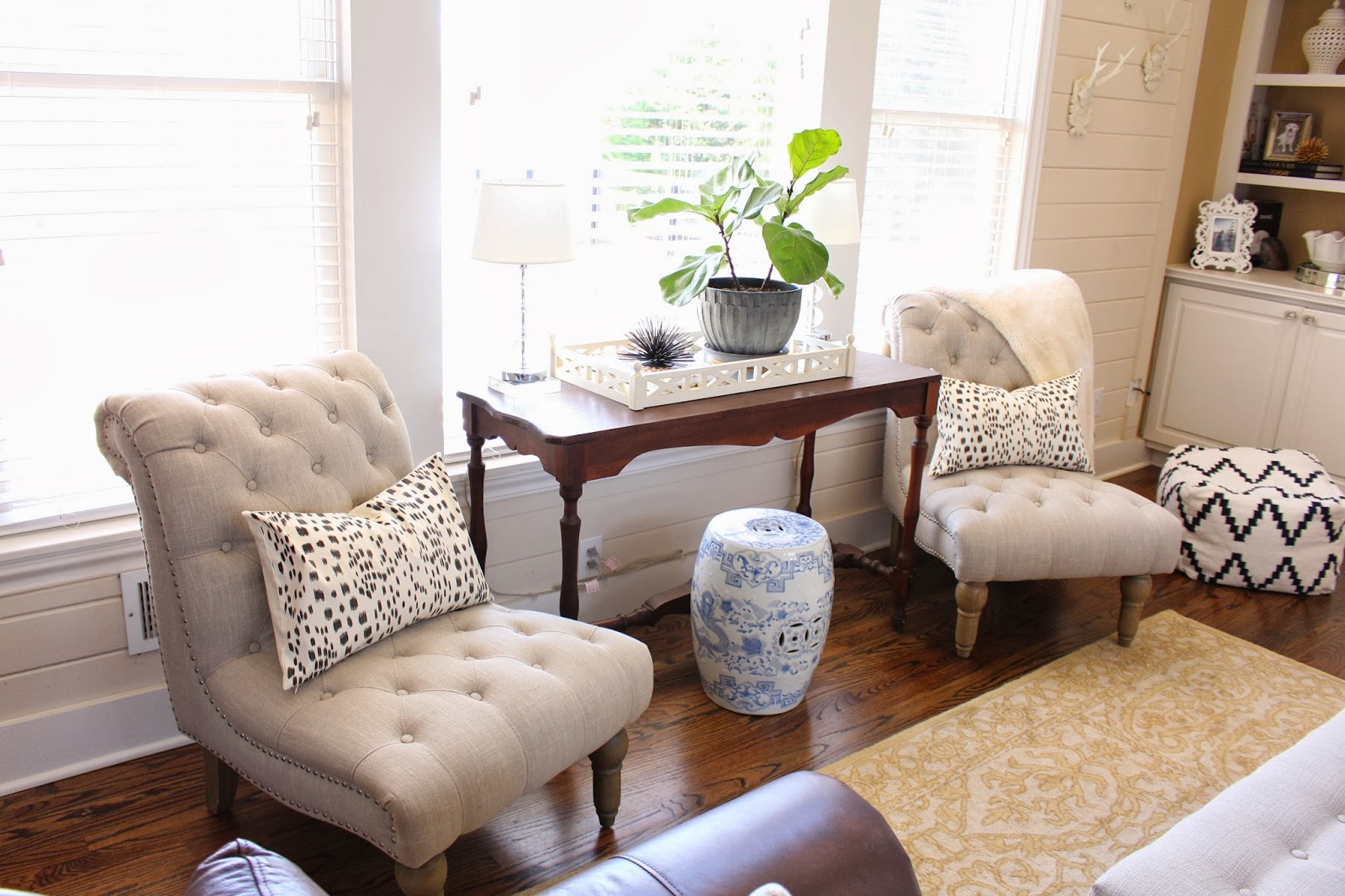 A fresh coat of paint in my office/sitting room... MakeupByTiffanyD