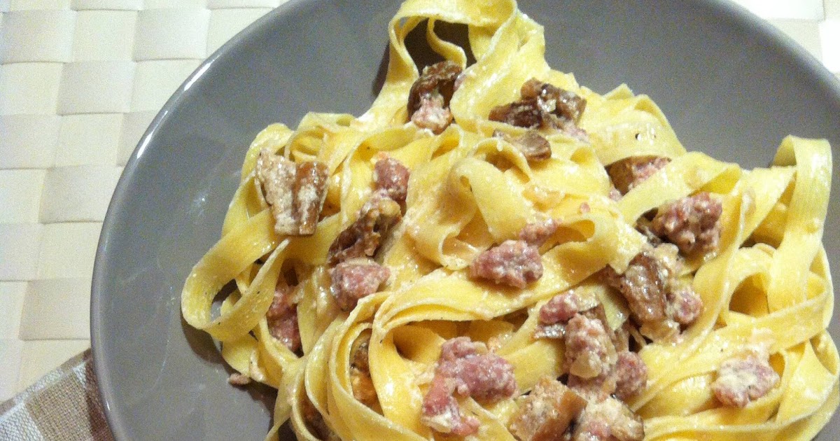 Pasta Academy Tagliatelle ai funghi porcini e salsiccia