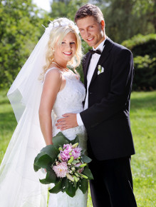 Traum Brautmode Online Shop Gunstige Brautmode Marz 2012