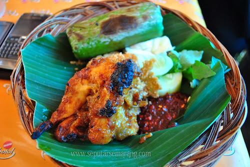 Ayam Bakar Taman Gajah Mungkur