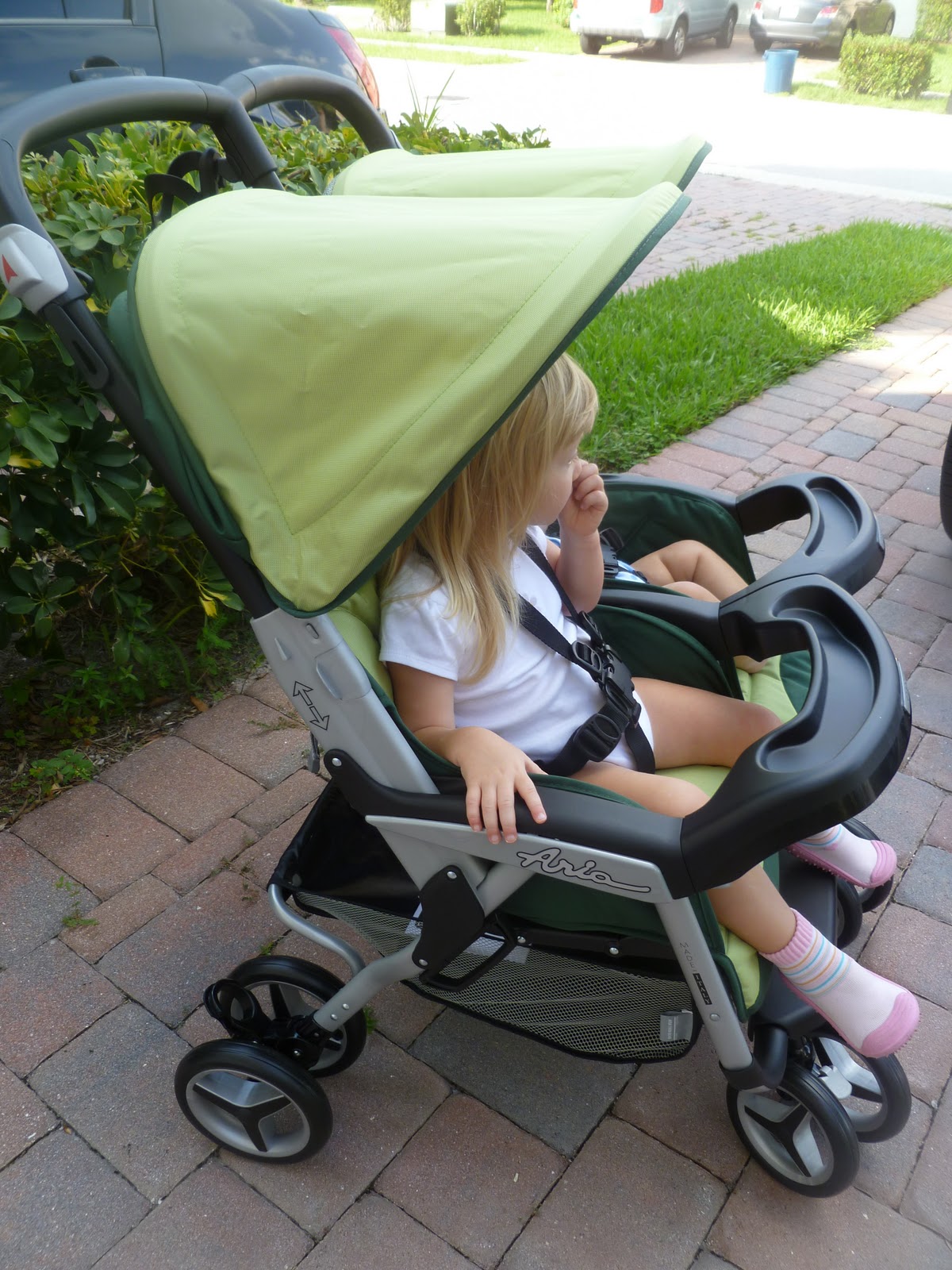 PEG PEREGO ARIA TWIN 60 40 DOUBLE STROLLER REVIEW + GIVEAWAY! Mama to