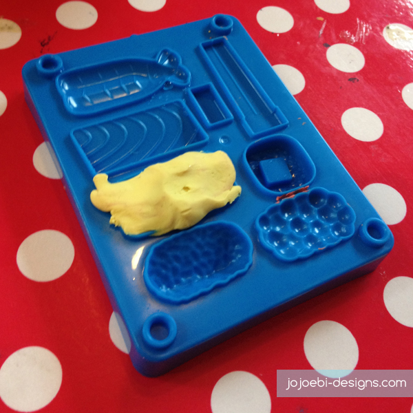 jojoebi designs How to make your own erasers...