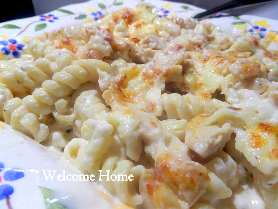 How to make chicken alfredo pizza hut