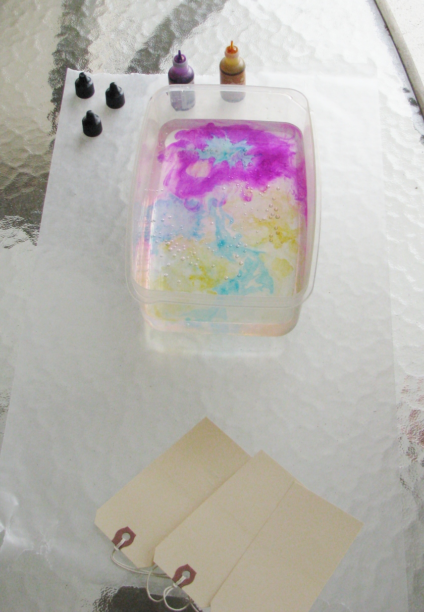 The Paper Variety Tutorial Alcohol inks & water by Sandi!