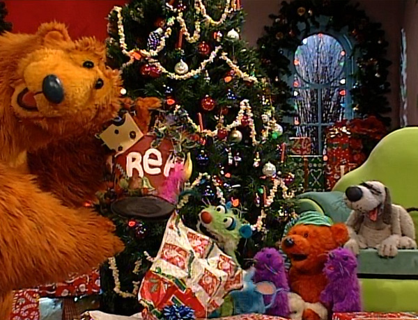 a much deeper level a big blue home for christmas - Bear Inthe Big Blue House A Berry Bear Christmas a much deeper level a big blue home for christmas - Bear Inthe Big Blue House A Berry Bear Christmas