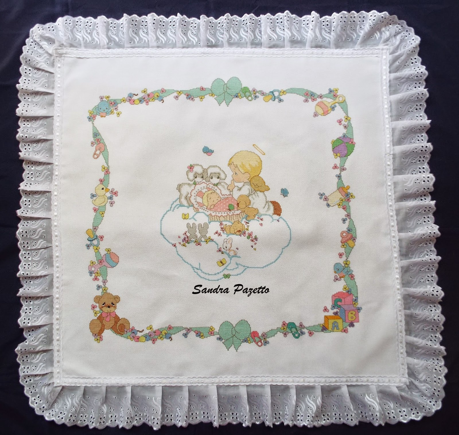 SANDRA PAZETTO PONTO CRUZ: Manta