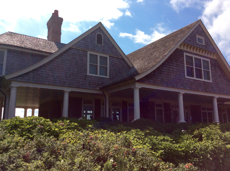 hampton hostess Something Gave At The Something's Gotta Give House