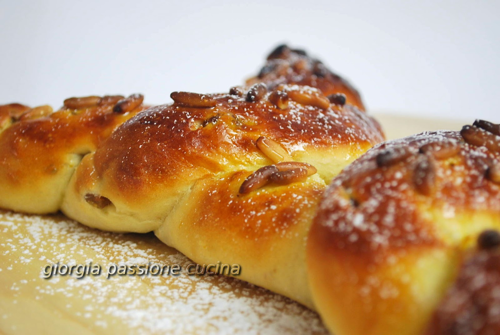 passione cucina pane dolce con ricotta uvetta e pinoli