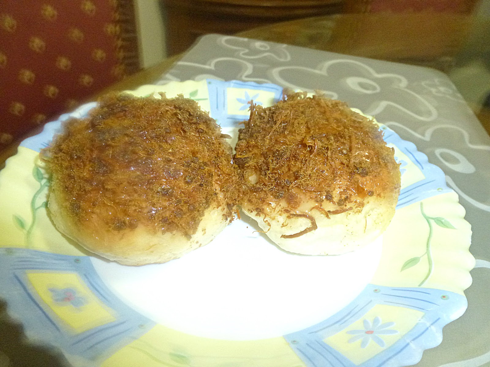 Tertunailah Hasrat Di Hati Chicken Floss Bun Bun