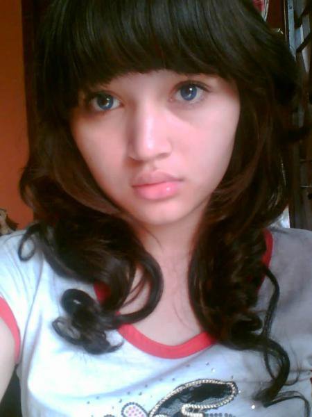 Nabila Dewi (blogspot.com)
