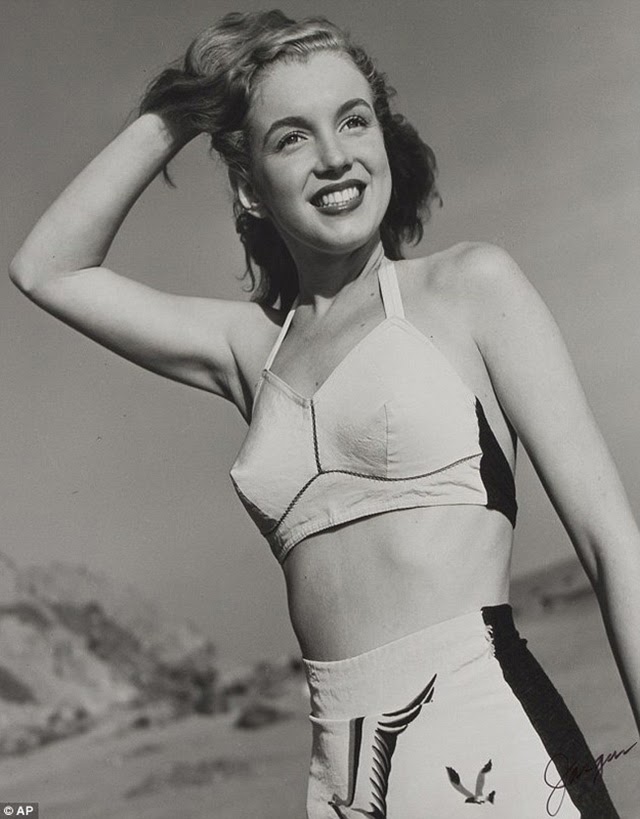 What Did Marilyn Monroe Look Like  on 3/10/1946 