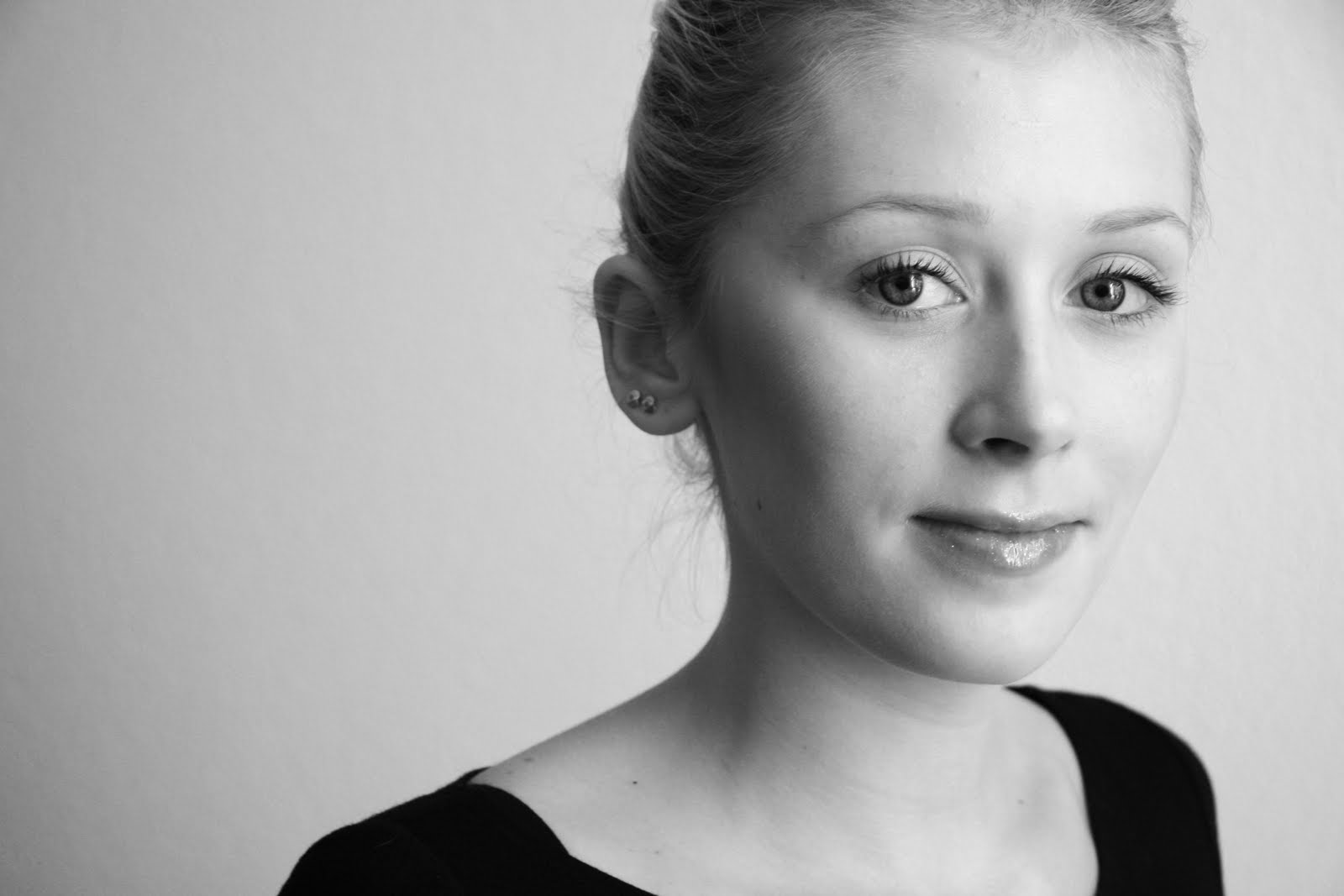 Yaroslava Sydorenko: Valya. October 2010