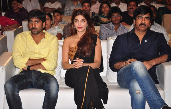 shruthi hassan in balupu movie audio release stills2 shruthi hassan in balupu movie audio release stills2