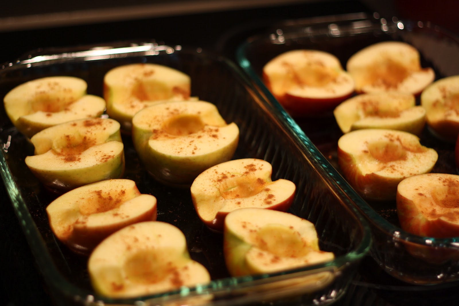 Making Mama's Kitchen Made by Mama Baked Cinnamon Applesauce (no