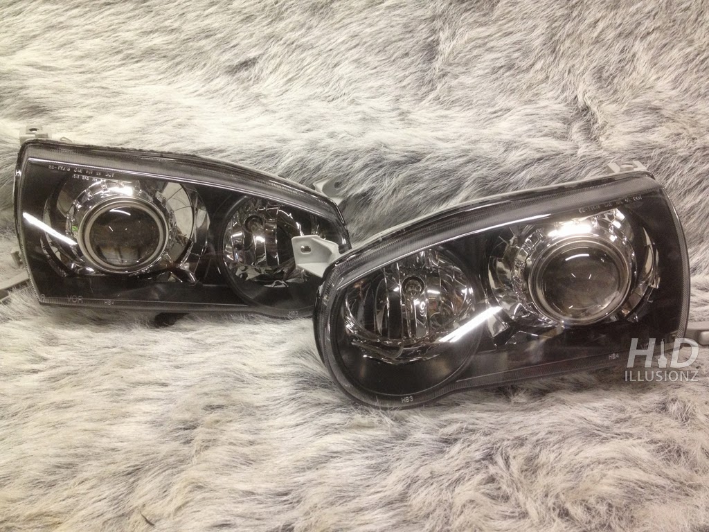 HID ILLUSIONZ Toyota Corolla FXR E46R HID Retrofit Projector Headlights