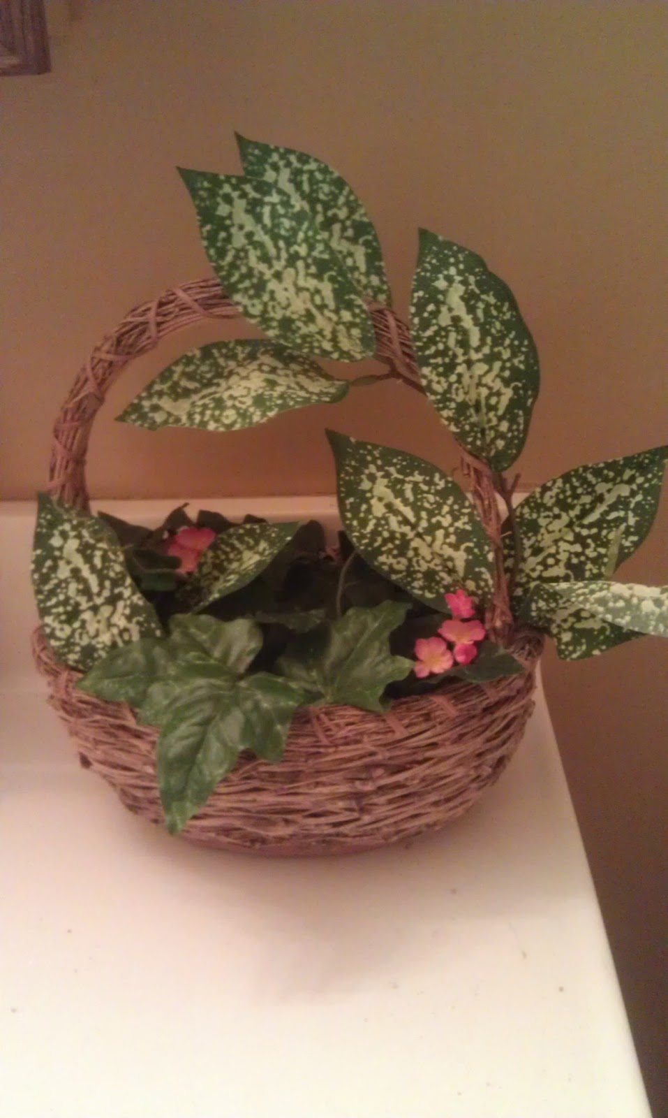 crafts and activities Bathroom flower arrangements