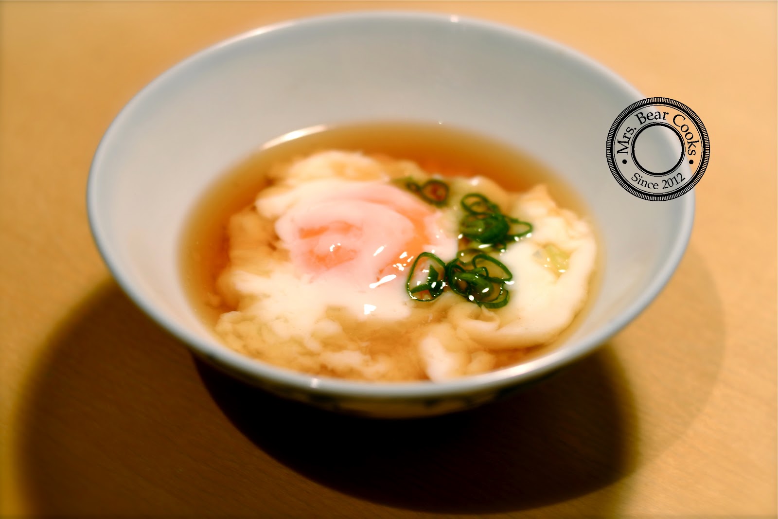 Mrs. Bear Cooks 【Lazy Bear's Recipes】Onsen Tamago (SlowCooked Egg)
