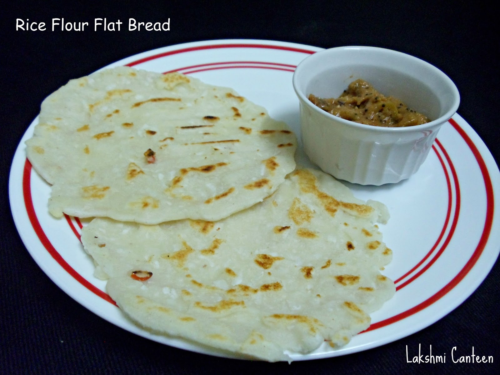 Lakshmi Canteen Tandla Pitta Bhakri (Rice Flour Flat Bread)