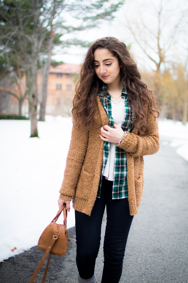 Stay Warm Stylish with Layered Outfits pictures Stay Warm Stylish with Layered Outfits photo