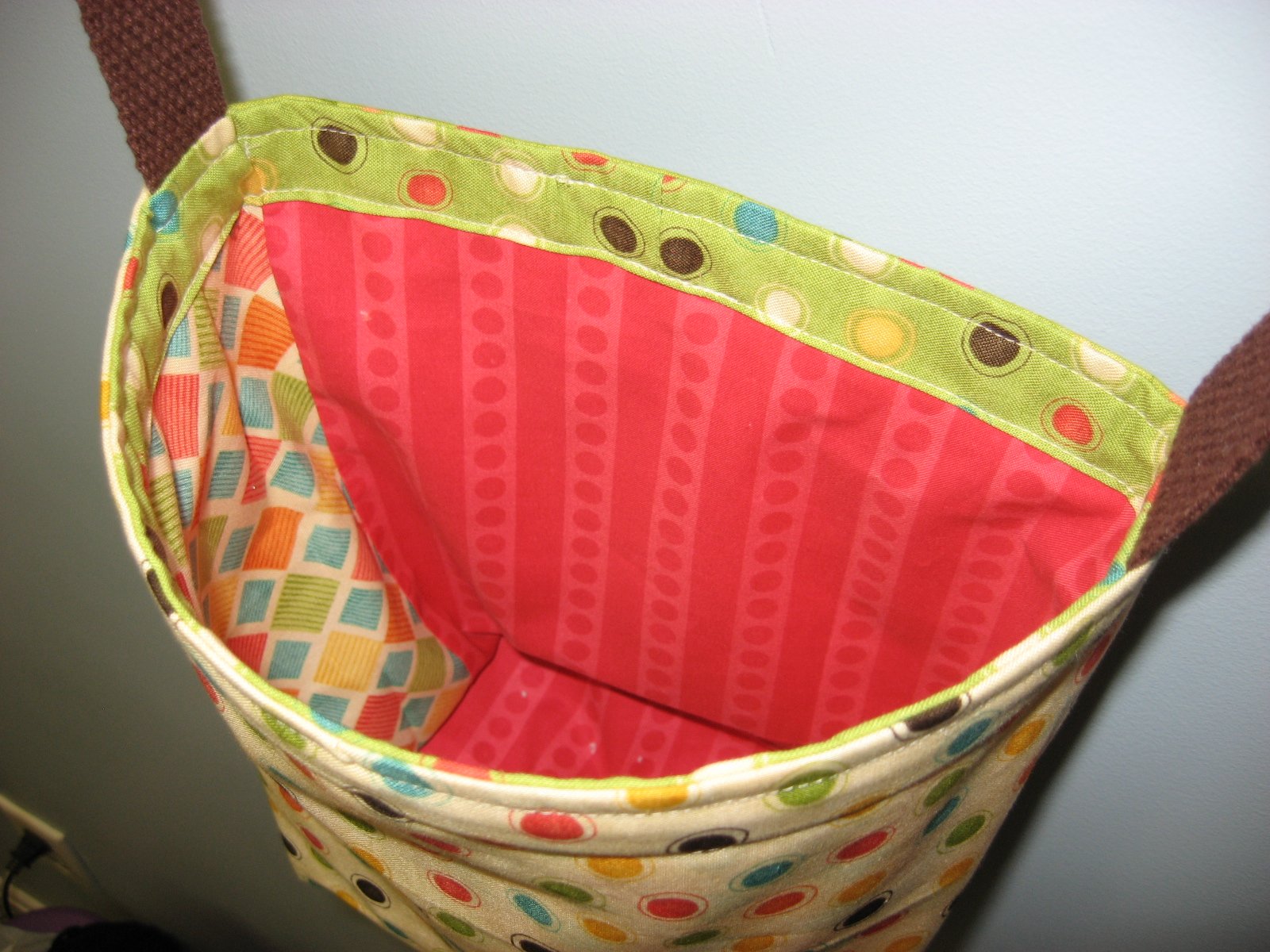 Hooked on Needles New Clothes Pin Bag Design