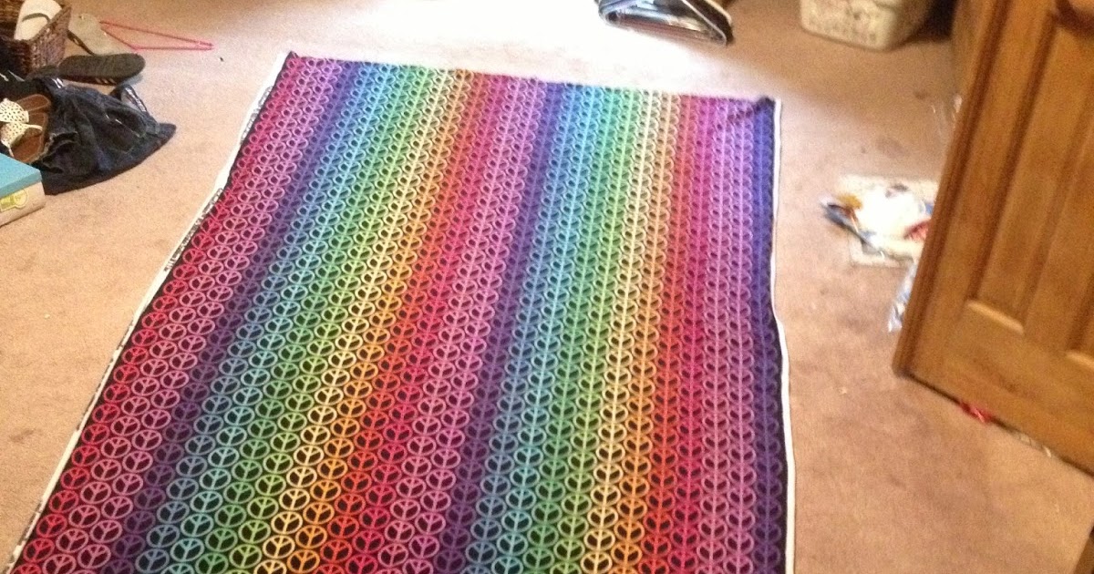 Quiet and Colorful No Sew Fleece Sleeping Bags