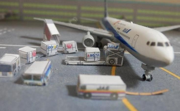 PAPERMAU: Build Your Own Miniature Airport Paper Model - by Hakotetsu