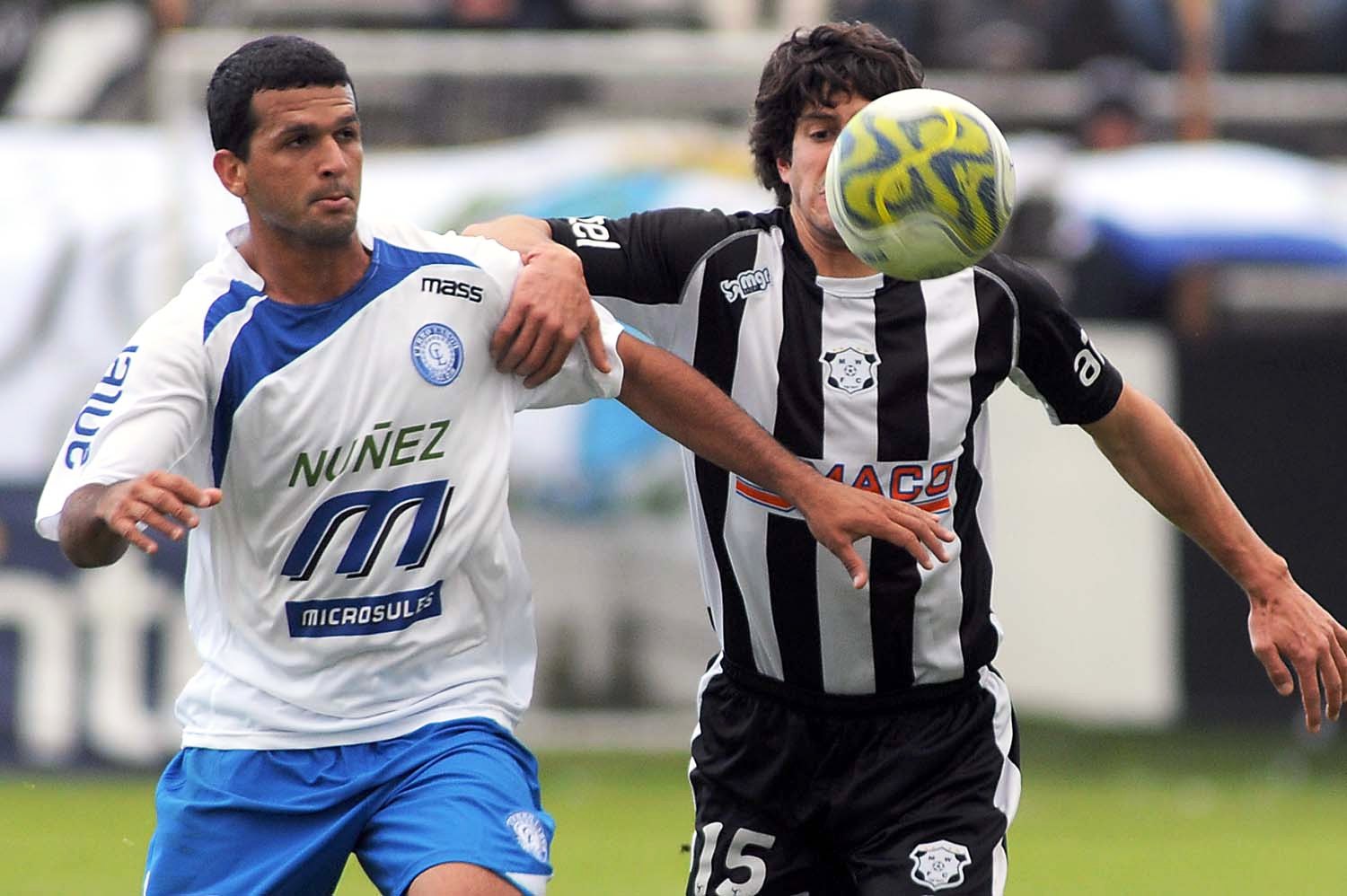 FÚTBOL DE CERRO LARGO CAMPEONATO URUGUAYO DE PRIMERA DIVISIÓN
