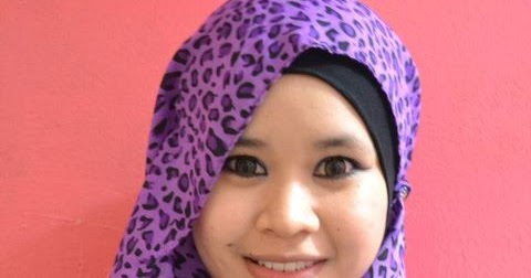 L y a a s u r i a n y: Review session 14: Pengguna Safi L y a a s u r i a n y: Review session 14: Pengguna Safi