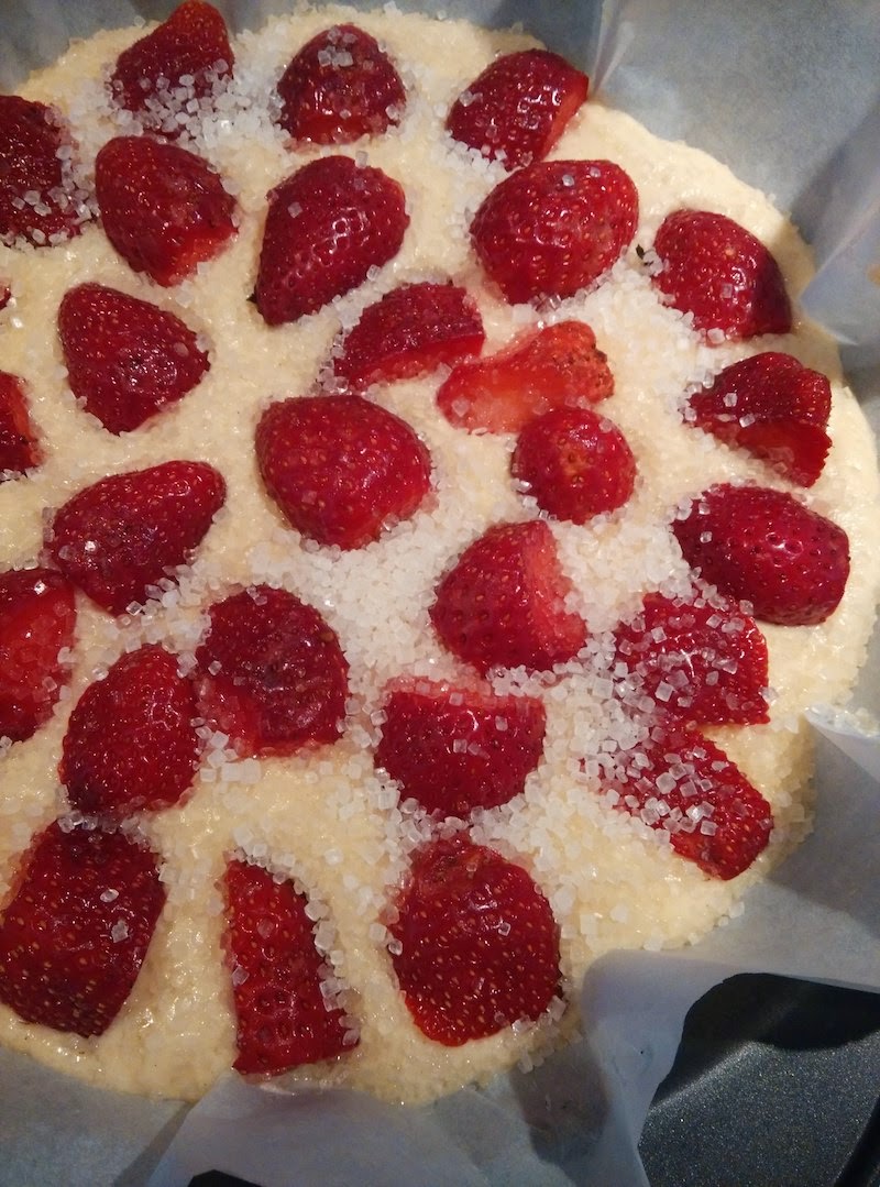 Recipe for Easy Strawberry Cake